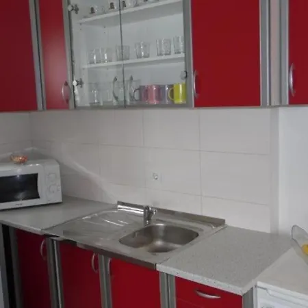 Apartment Sara 1 Makarska