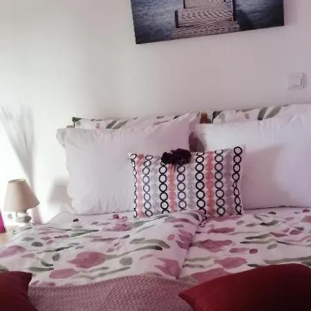 Sara 1 Makarska